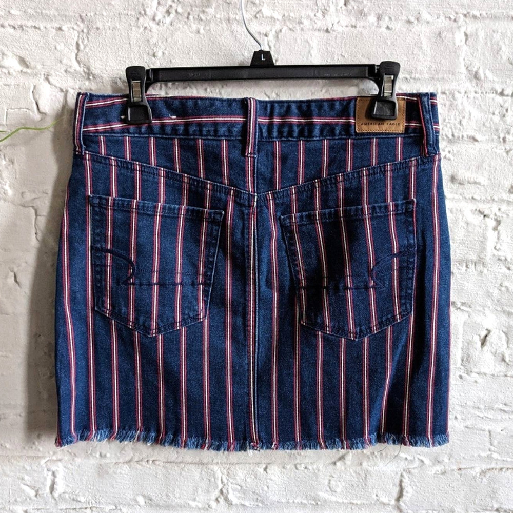 Y2K Distressed High Rise Denim Classic Dark Academia Striped Jean Mini Skirt - Picture 4 of 5